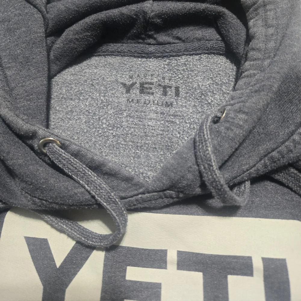 Yeti Logo Pullover Hoodie Blue-Gray Men's Sz M Yeti Coolers Camping Outdoors - Picture 3 of 7